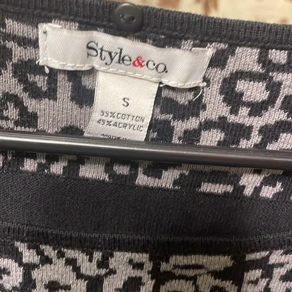 Style & company size small, longer medium weight ,black, white, leopard sweater - Picture 8 of 8